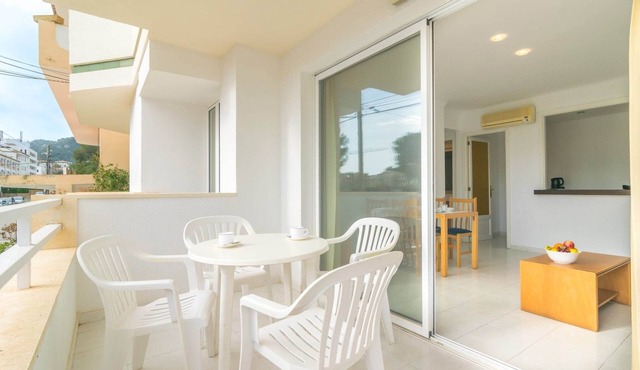 Massanet (ba) - Apartment In Canyamel. Free Wifi
