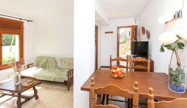 Nice apartment for 2 guests with WIFI and TV