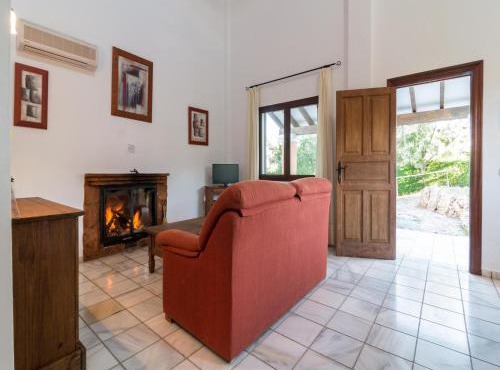 Outdoor Ibipozo Retreat with Pool