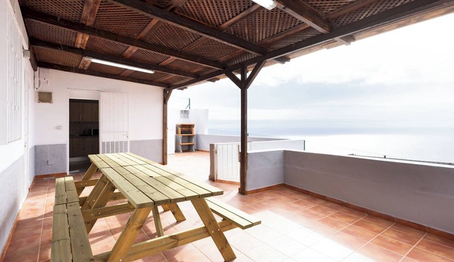 Peaceful Escape, Terrace & BBQ in El Escobonal