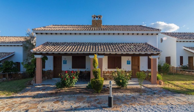 Pet-Friendly Ibipozo Getaway