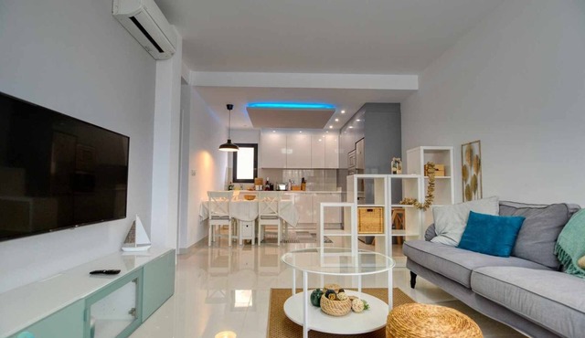 Playa Elisa Bay - Townhouse with Pool