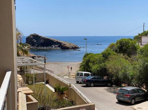 Precioso apartamento primera línea de playa
