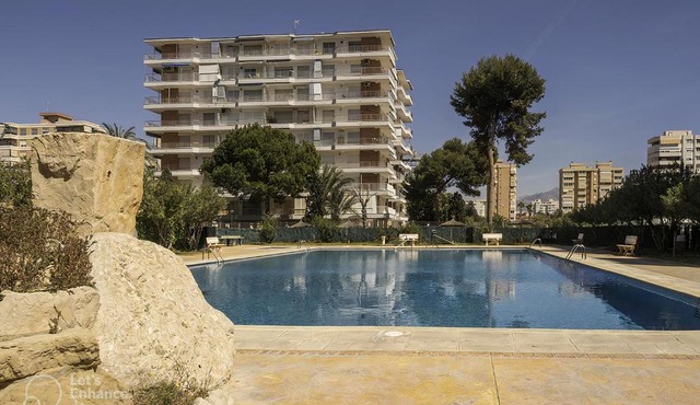 PREMIER FAMILY RESORT - Playa San Juan - Premium Pools, Beach & Parking