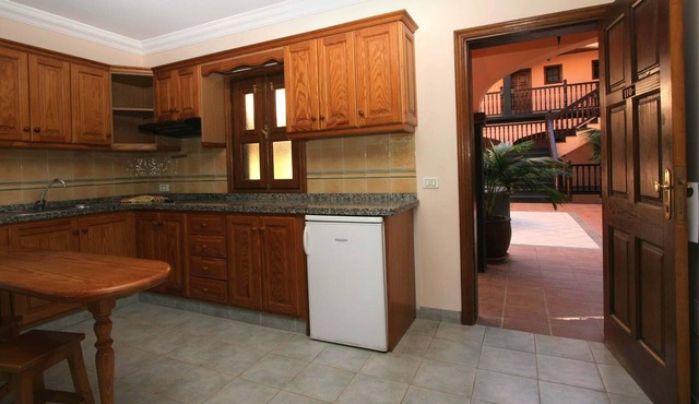 Residencial el Conde s. l.