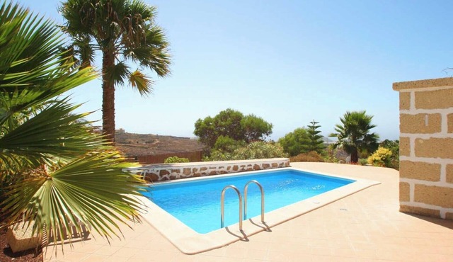Rural, quiet finca house