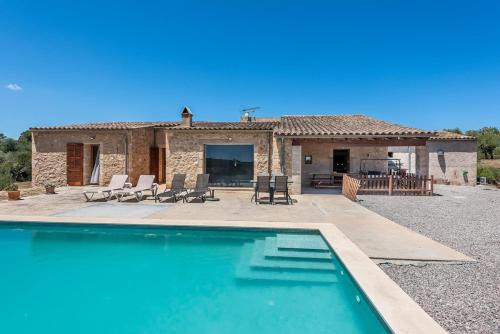 SA BONA - Finca amb piscina a Artà