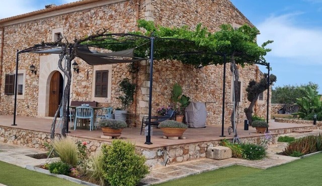 Secluded Holiday Home Son Garrot with Garden, Mountain View & Wi-Fi; Parking Available