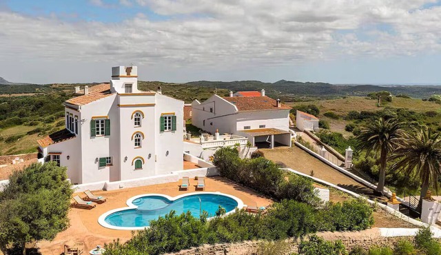 Son Pere Farm - Hilltop Tranquility