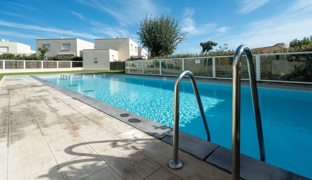 Spacious Villa Near Valras Beach