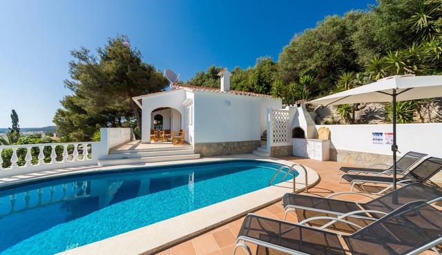 Stunning sea view and pool – Villa Amoura