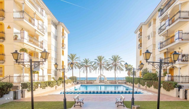 Suitur Family Apartament with pool Segur Calafell