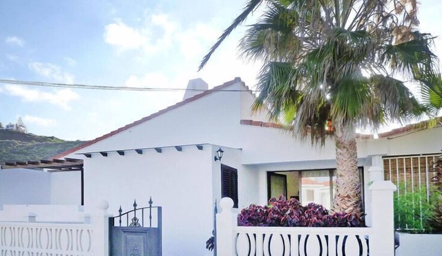 Terraced house in Breña Baja
