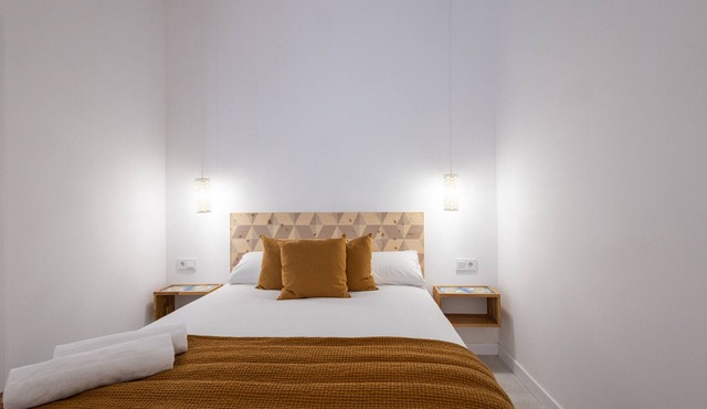The Sorolla Apartment VI | AC & WiFi | 4 Guests