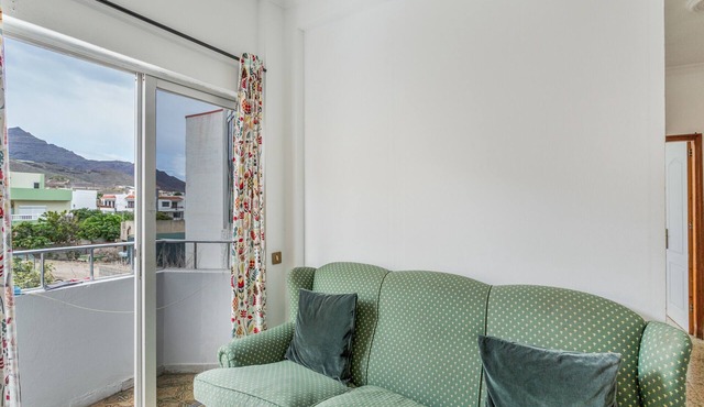 Vacation Apartment 'Karla' with Mountain View, Balcony and Wi-Fi