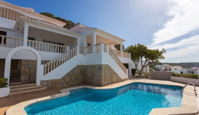 Villa '49 Son Bou Sunset' with Sea View, Wi-Fi and Air Conditioning