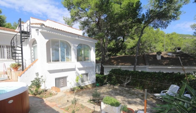 Villa 6-8 persons, sea view