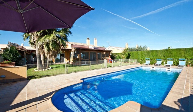 VILLA ALEGRIA