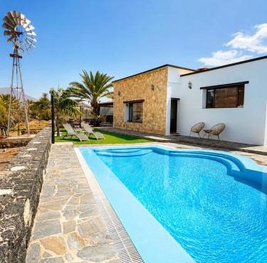 Villa El Valle - Piscina climatizada