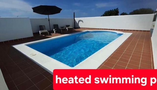 Villa Elisa whit heated pool and Jacuzzi