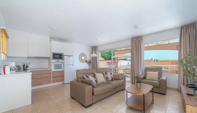 Villa in Jandía with Sea Views & Wellness