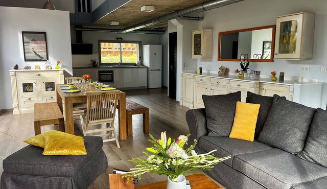 Villa les Cormorans for 11 people 150 metres from the beach