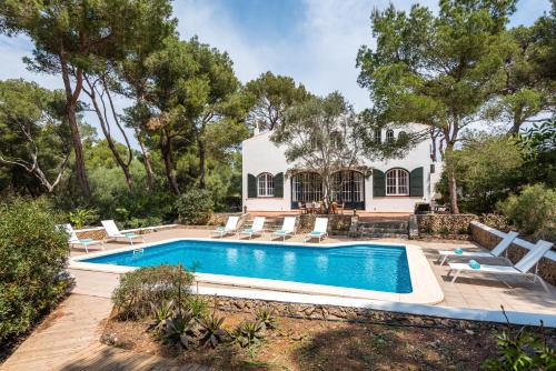 Villa Los Dragones by 3VILLAS