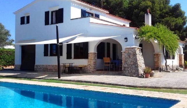 Villa Privada CON Piscina Y Jardín, A 100 Metros DE LA Playa