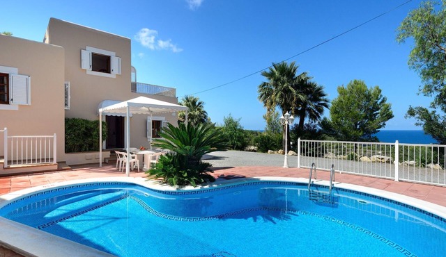VILLA SA DESCUBERTA by Interhome