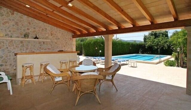 Villa ten minutes walk from Pollensa