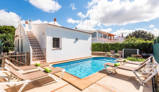 Villa Tia Dora - Three Bedroom Villa, Sleeps 6