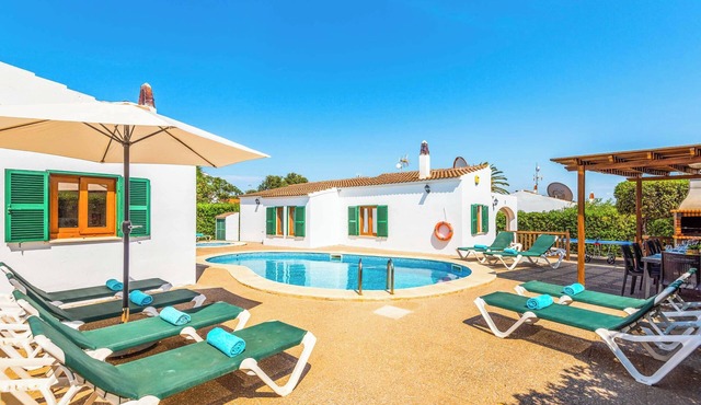 Villa Tramontana - Six Bedroom Villa, Sleeps 10