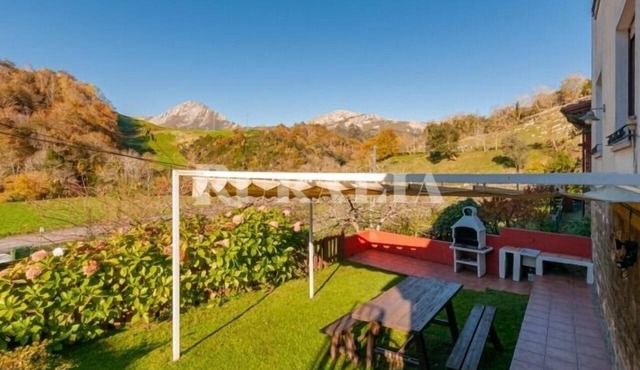 VV Villoria - country house in Torrevega (Llanes) | 7–8 guests