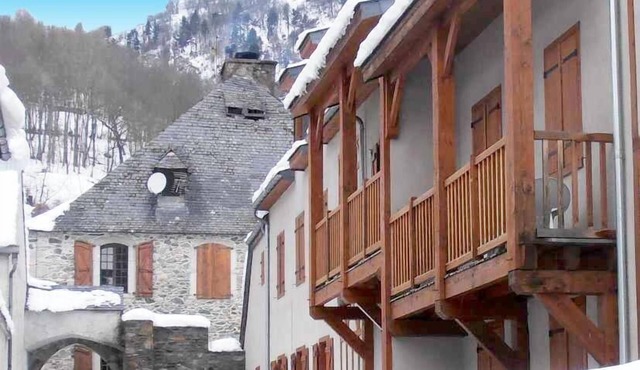 Wifi, 1st floor, swimming pool, terrace, balcony, tv, 34m², Saint Lary Soulan