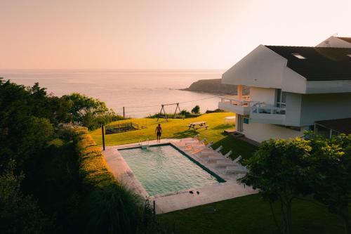 Wishome - Gran casa con piscina en la mejor ubicación de Comillas
