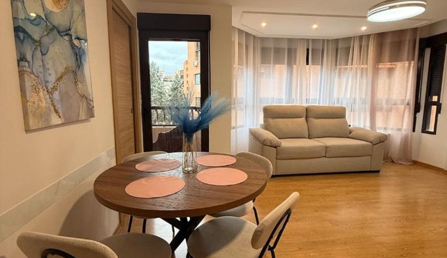 Zen apartamento céntrico y cerca de la feria