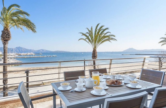 120 m² Apartment ∙ 3 bedrooms ∙ 6 guests