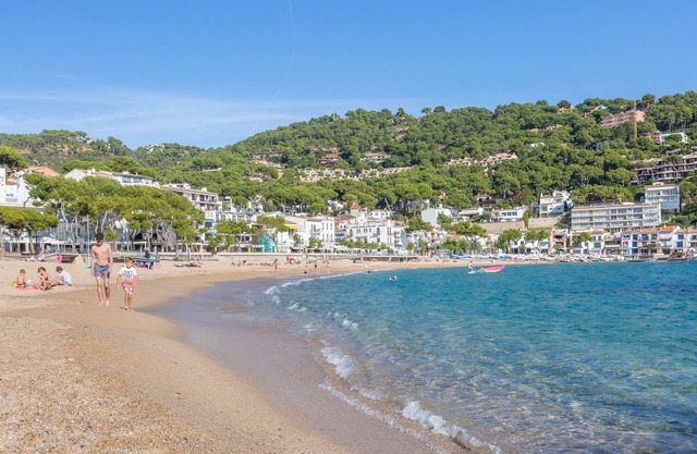 1ANC 12 - Simple apartment very close to Llafranc beach