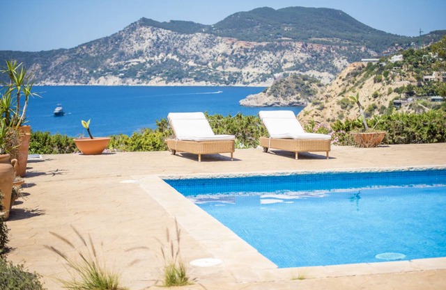 250 m² Villa ∙ 2 bedrooms ∙ 2 guests