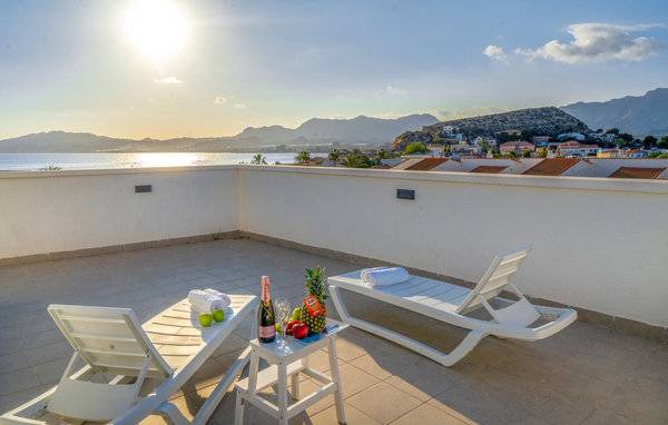 3 bedroom accommodation in San Juan de los Terrer