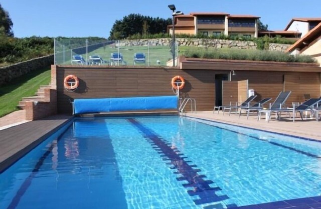 Apartamentos People 