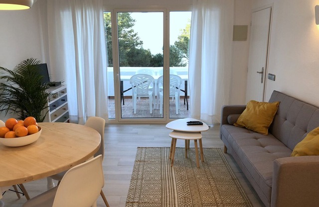 Apartment La Palmera 4
