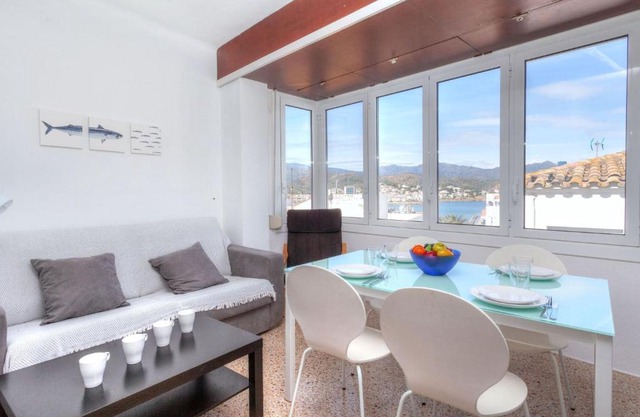 Apartment Blue Ocean-1