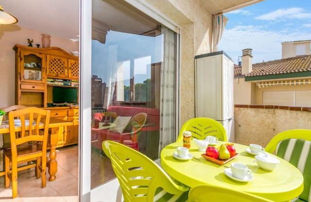 Apartment El colibri II-2 by Interhome