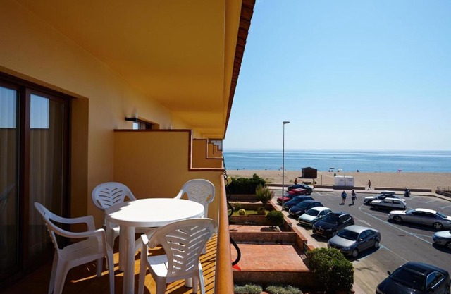 Apartment Les Dunes 2 dorm by Interhome
