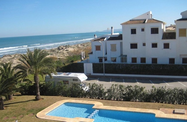 Apartment San Fernando with Sea & Mountain View, Terrace, Shared Pool & Wi-Fi