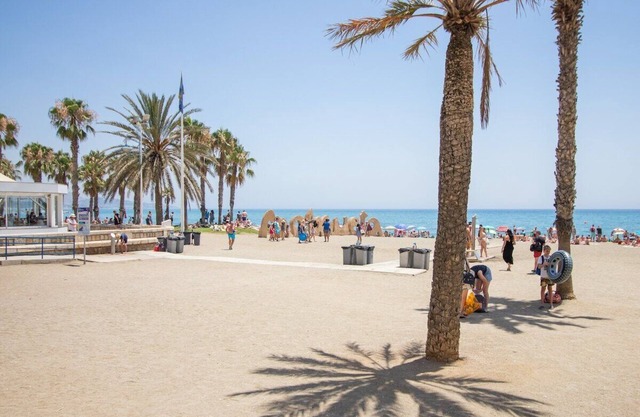 C97 · Malagueta Beach and Downtown