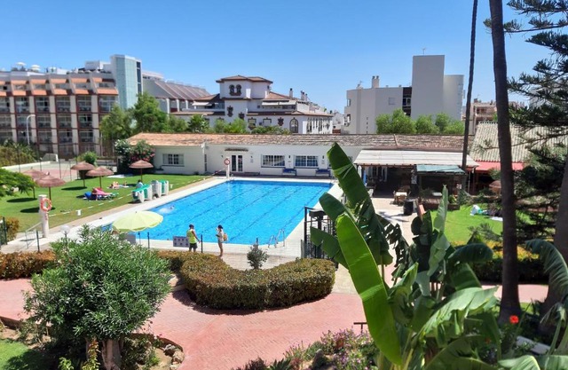 Carihuela Palace