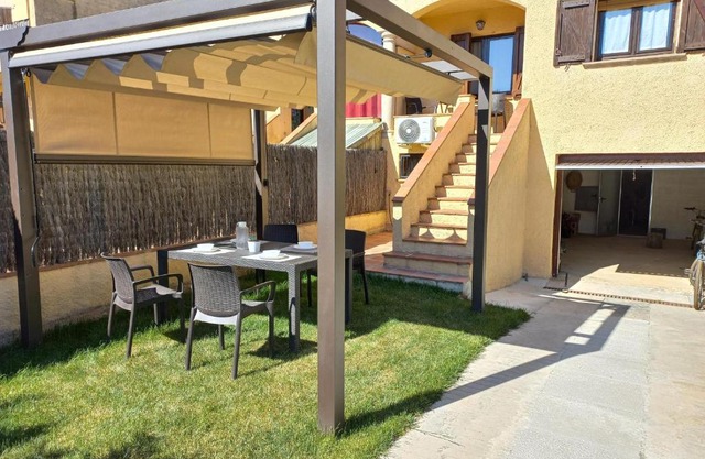 Casa con terraza, A/A, barbacoa, wifi, parking a 500 m de la playa - ES-89-86
