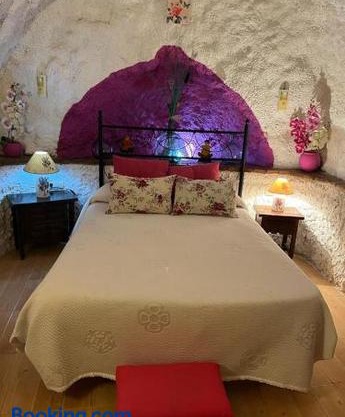 Casa Cueva La Fuente